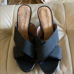 Donald J. Pliner Black and Cork Wedges